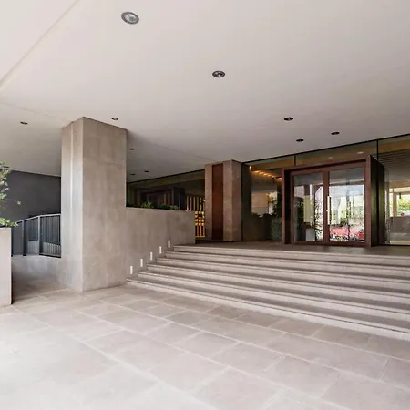 Guesthost - Ostiense Modern *