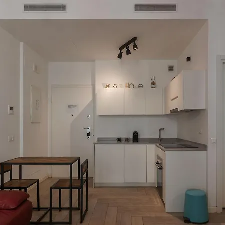 Апартаменты Guesthost - Ostiense Modern Рим