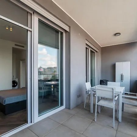 Guesthost - Ostiense Modern Apartament *