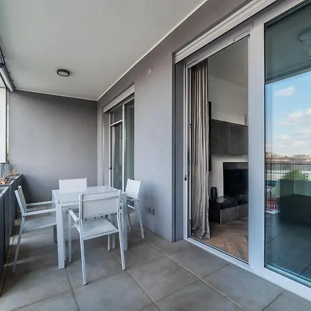 Guesthost - Ostiense Modern *