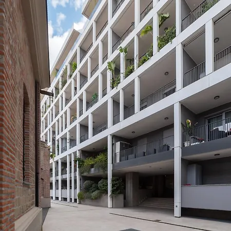 Guesthost - Ostiense Modern Apartament