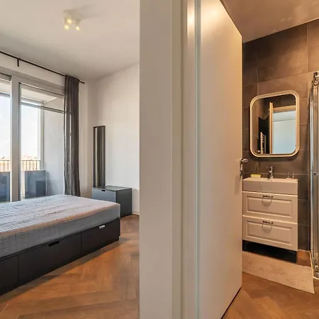 Guesthost - Ostiense Modern Rom